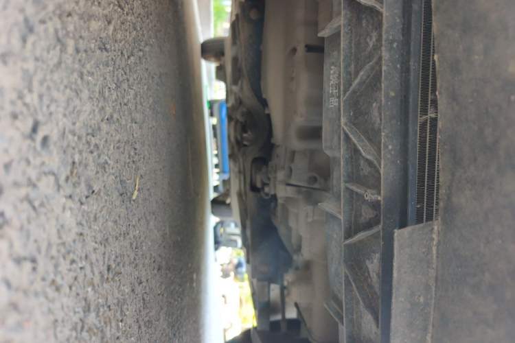 Used Volkswagen Jetta 2013 1.4L Manual Fashion Model Chassis Front
