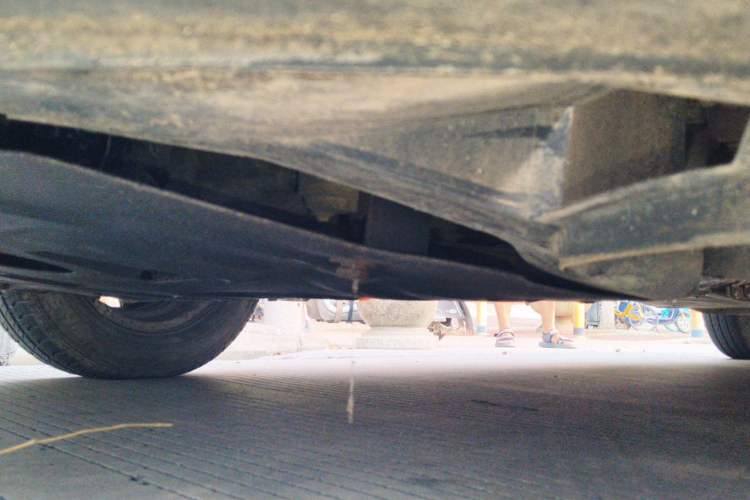 Used Volkswagen Jetta 2013 1.6L Manual Fashion Edition Chassis Front Left