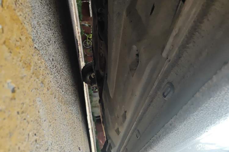 Used Volkswagen Jetta 2013 1.6L Automatic Fashion Model Chassis Front Left
