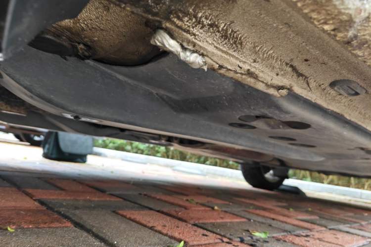 Used Volkswagen Jetta 2013 1.4L Manual Comfort Model Chassis Front Left