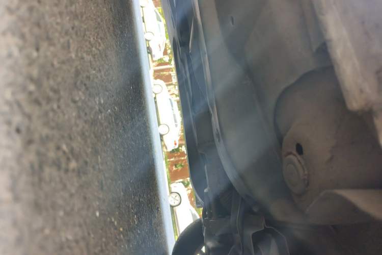 Used Volkswagen Jetta 2013 1.4L Manual Fashion Model Chassis Front Right