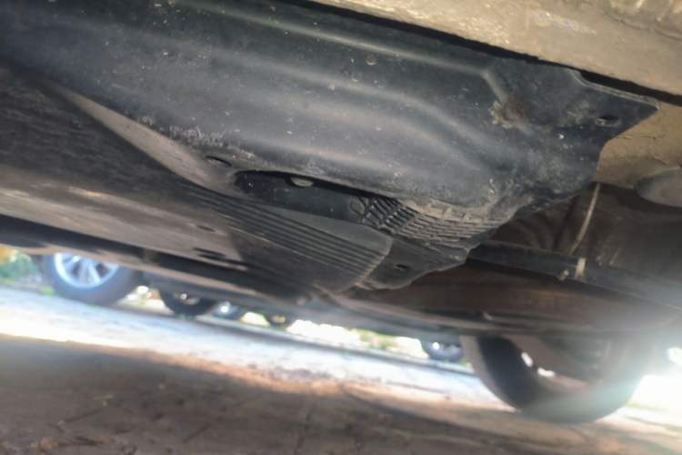 Used Volkswagen Jetta 2013 1.6L Automatic Comfort Model Chassis Front Right