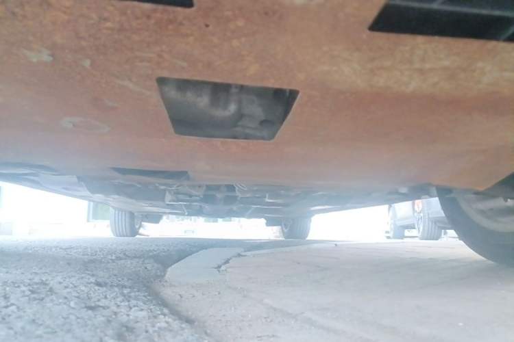 Used Volkswagen Jetta 2013 1.4L Manual Comfort Model Chassis Front