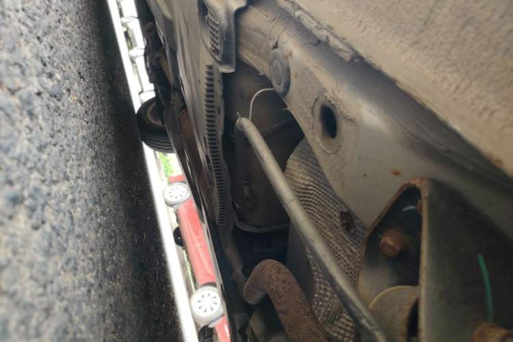 Used Volkswagen Jetta 2013 1.6L Manual Comfort Model Chassis Rear Left