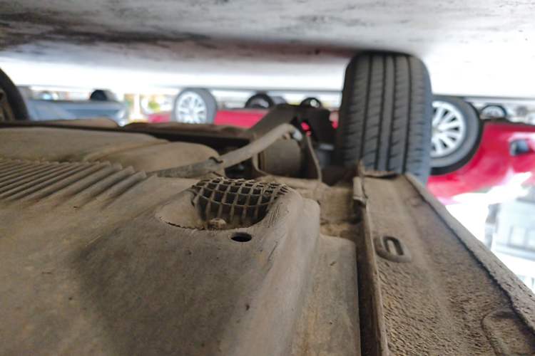 Used Volkswagen Jetta 2013 1.6L Manual Comfort Model Chassis Rear Right