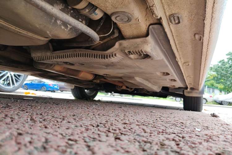 Used Volkswagen Jetta 2013 1.6L Manual Comfort Model Chassis Rear Right
