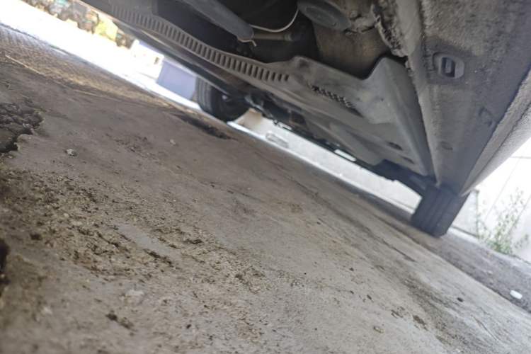Used Volkswagen Jetta 2013 1.6L Automatic Fashion Model Chassis Rear Right