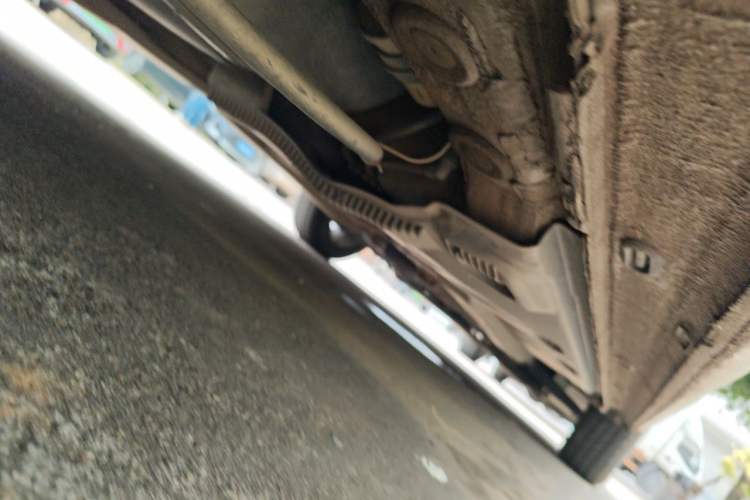 Used Volkswagen Jetta 2013 1.6L Manual Fashion Edition Chassis Rear Right