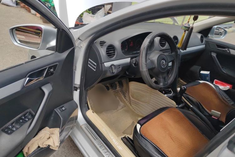 Used Volkswagen Jetta 2013 1.4L Manual Comfort Model Driver Seat