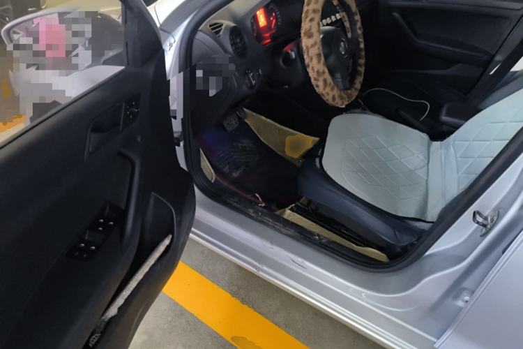 Used Volkswagen Jetta 2013 1.6L Automatic Fashion Model Driver Seat