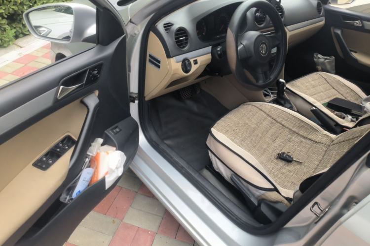 Used Volkswagen Jetta 2013 1.6L Automatic Luxury Model Driver Seat