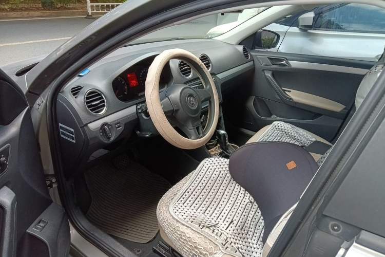 Used Volkswagen Jetta 2013 1.6L Automatic Comfort Model Driver Seat