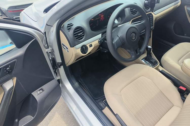 Used Volkswagen Jetta 2013 1.6L Automatic Comfort Model Driver Seat