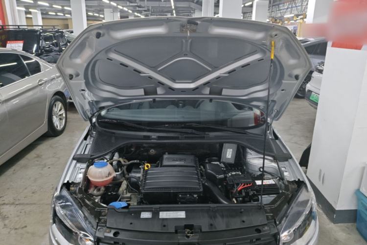 Used Volkswagen Jetta 2013 1.6L Manual Comfort Model Engine Bay