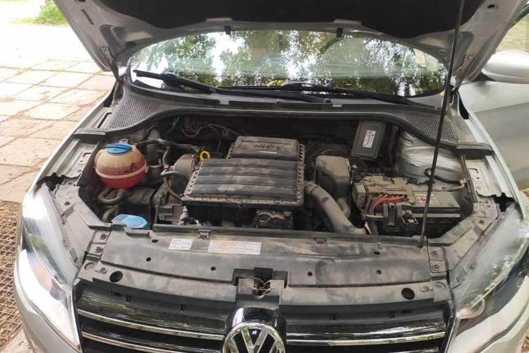 Used Volkswagen Jetta 2013 1.6L Manual Comfort Model Engine Bay