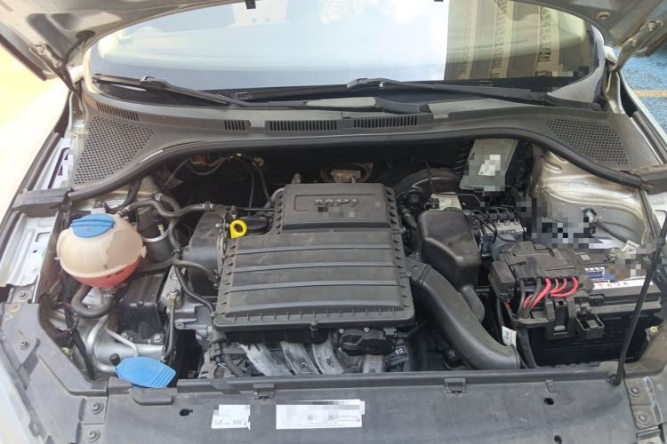 Used Volkswagen Jetta 2013 1.6L Manual Fashion Edition Engine Bay