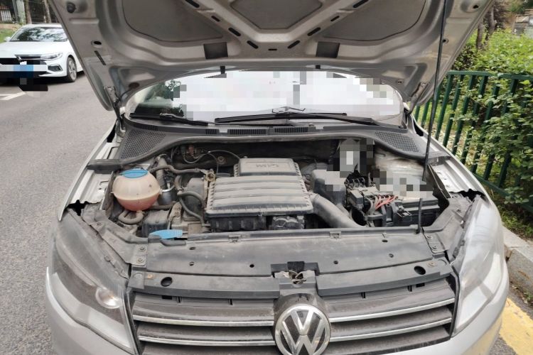 Used Volkswagen Jetta 2013 1.6L Manual Comfort Model Engine Bay