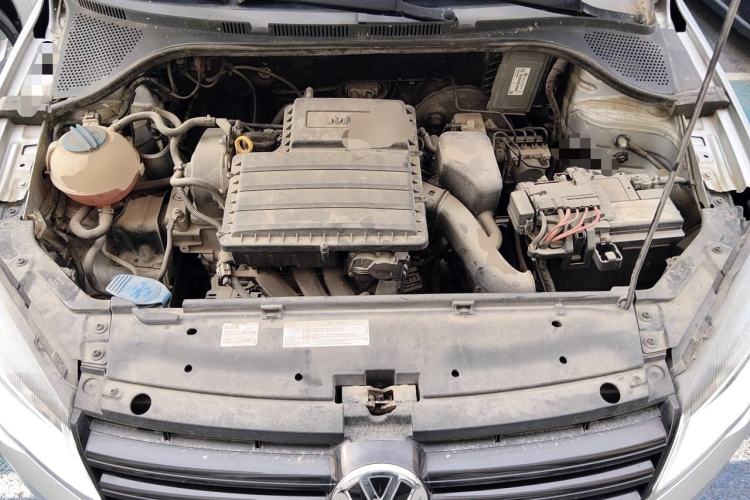 Used Volkswagen Jetta 2013 1.6L Manual Fashion Edition Engine Bay