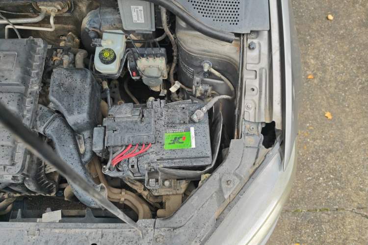 Used Volkswagen Jetta 2013 1.6L Manual Comfort Model Engine Bay Left