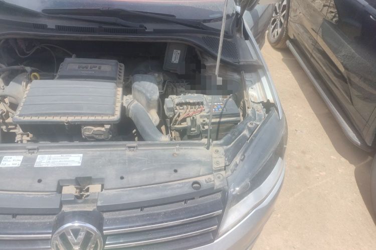 Used Volkswagen Jetta 2013 1.4L Manual Comfort Model Engine Bay Left