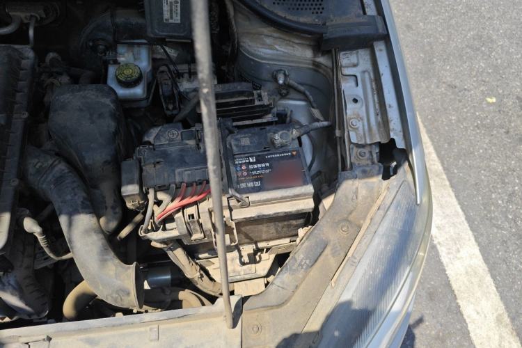Used Volkswagen Jetta 2013 1.6L Automatic Comfort Model Engine Bay Left