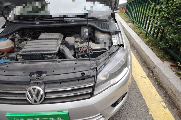 Used Volkswagen Jetta 2013 1.6L Manual Comfort Model Engine Bay Left