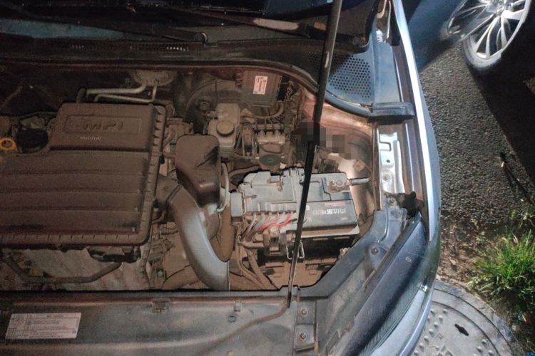 Used Volkswagen Jetta 2013 1.6L Manual Comfort Model Engine Bay Left
