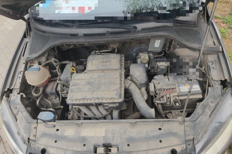 Used Volkswagen Jetta 2013 1.6L Manual Fashion Edition Engine Bay