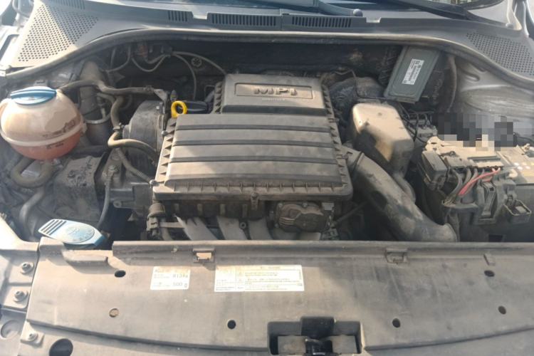 Used Volkswagen Jetta 2013 1.6L Manual Fashion Edition Engine Bay