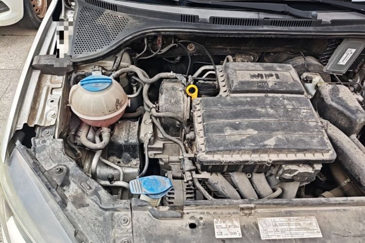 Used Volkswagen Jetta 2013 1.6L Manual Comfort Model Engine Bay Right