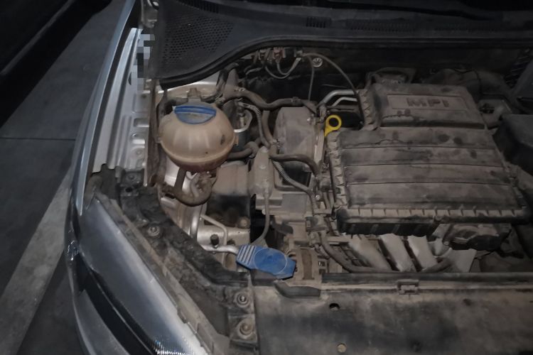 Used Volkswagen Jetta 2013 1.6L Manual Luxury Model Engine Bay Right
