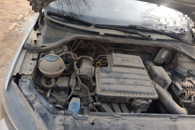 Used Volkswagen Jetta 2013 1.4L Manual Fashion Model Engine Bay Right