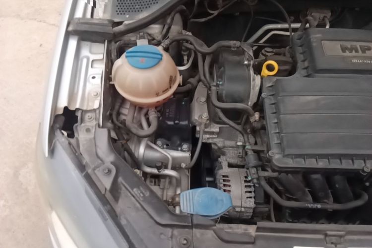 Used Volkswagen Jetta 2013 1.4L Manual Comfort Model Engine Bay Right