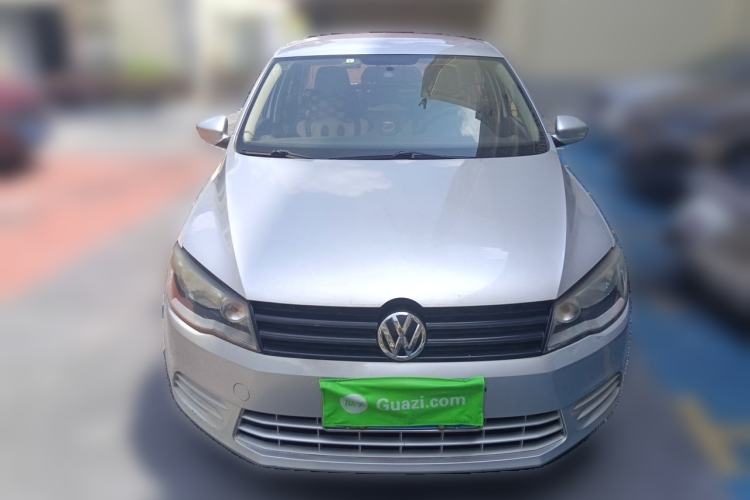Used Volkswagen Jetta 2013 1.6L Manual Fashion Edition Front