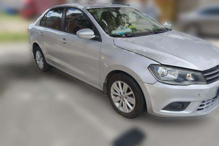 Used Volkswagen Jetta 2013 1.6L Automatic Comfort Model Front Right 45 Deg