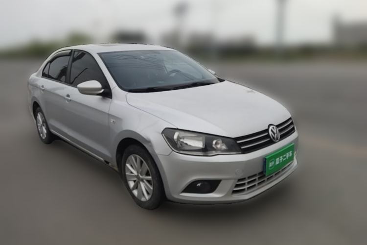 Used Volkswagen Jetta 2013 1.6L Automatic Comfort Model Front Right 45 Deg