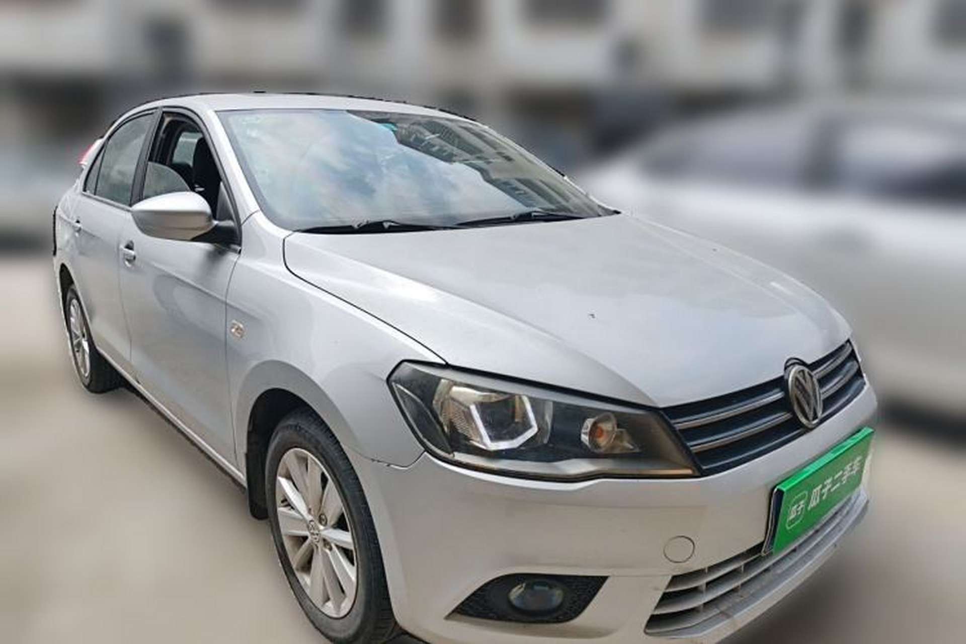 Used Volkswagen Jetta 2013 1.6L Manual Comfort Model Front Right 45 Deg