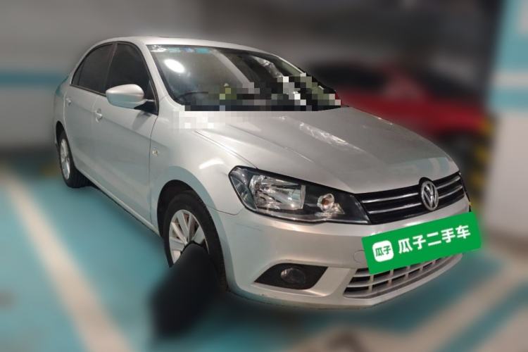 Used Volkswagen Jetta 2013 1.6L Manual Comfort Model Front Right 45 Deg