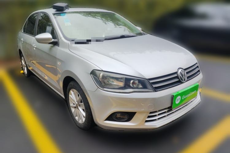 Used Volkswagen Jetta 2013 1.6L Automatic Comfort Model Front Right 45 Deg