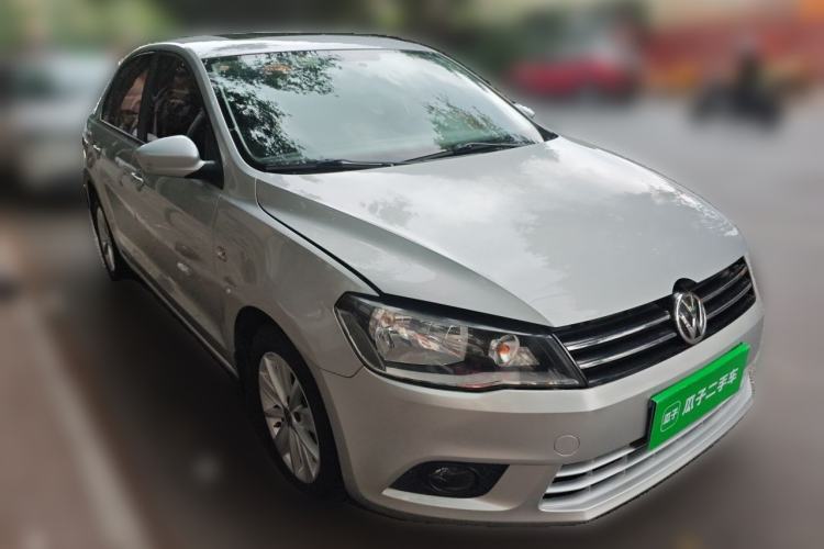 Used Volkswagen Jetta 2013 1.6L Automatic Comfort Model Front Right 45 Deg