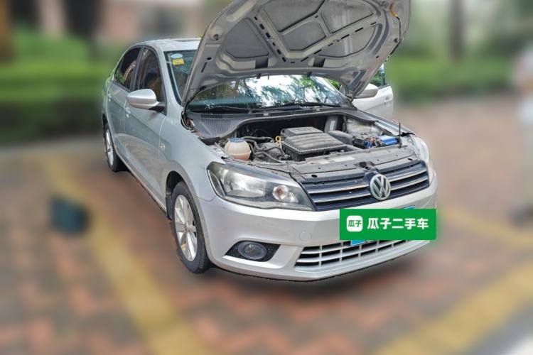 Used Volkswagen Jetta 2013 1.4L Manual Comfort Model Front Right 45 Deg