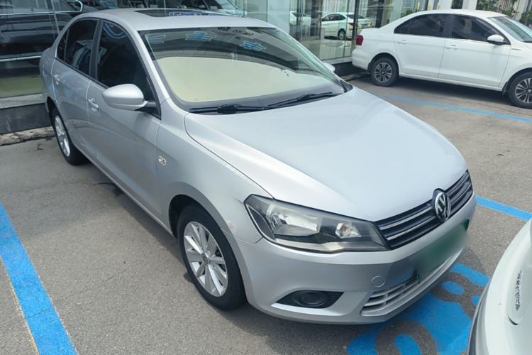 Used Volkswagen Jetta 2013 1.6L Automatic Comfort Model Front Right 45 Deg