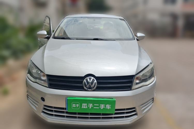 Used Volkswagen Jetta 2013 1.6L Manual Fashion Edition Front
