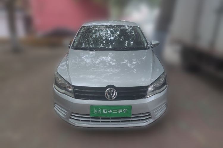 Used Volkswagen Jetta 2013 1.6L Manual Fashion Edition Front
