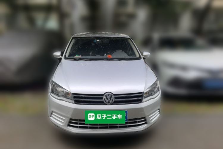 Used Volkswagen Jetta 2013 1.6L Manual Fashion Edition Front