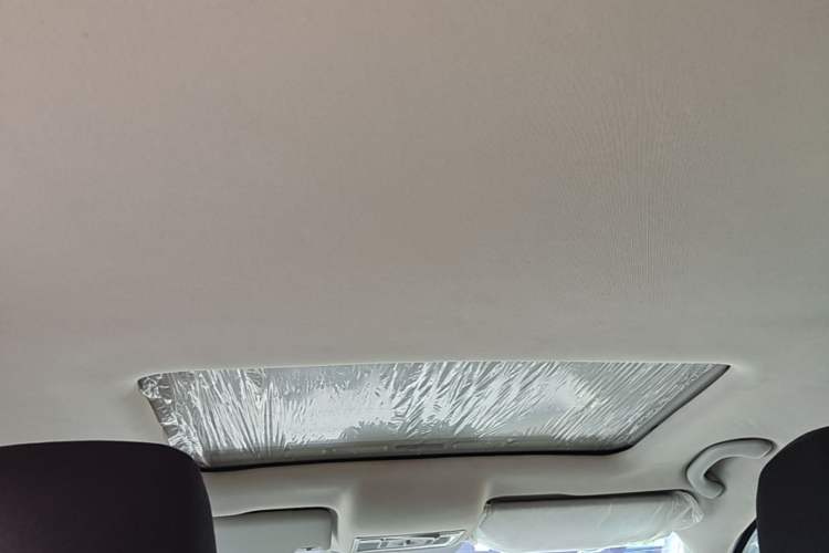 Used Volkswagen Jetta 2013 1.6L Automatic Comfort Model Headliner