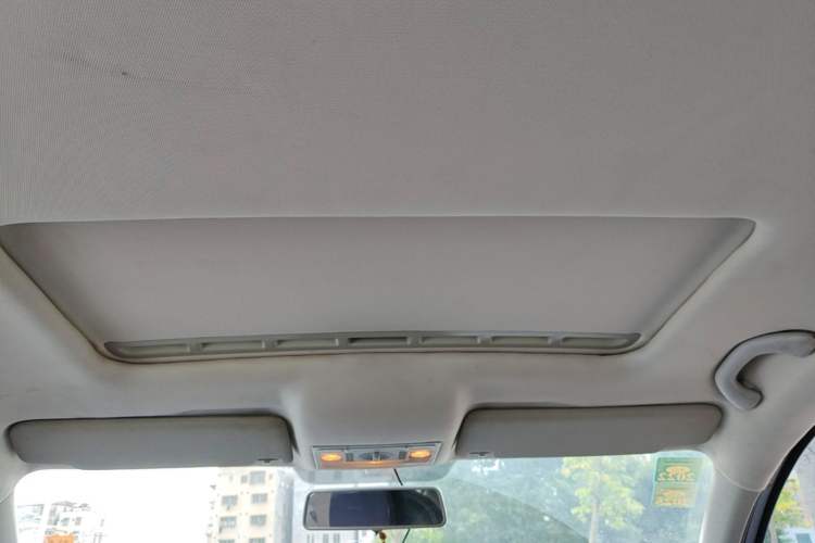 Used Volkswagen Jetta 2013 1.6L Manual Comfort Model Headliner