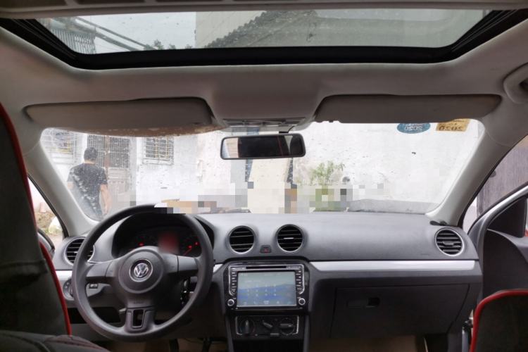 Used Volkswagen Jetta 2013 1.4L Manual Comfort Model Headliner