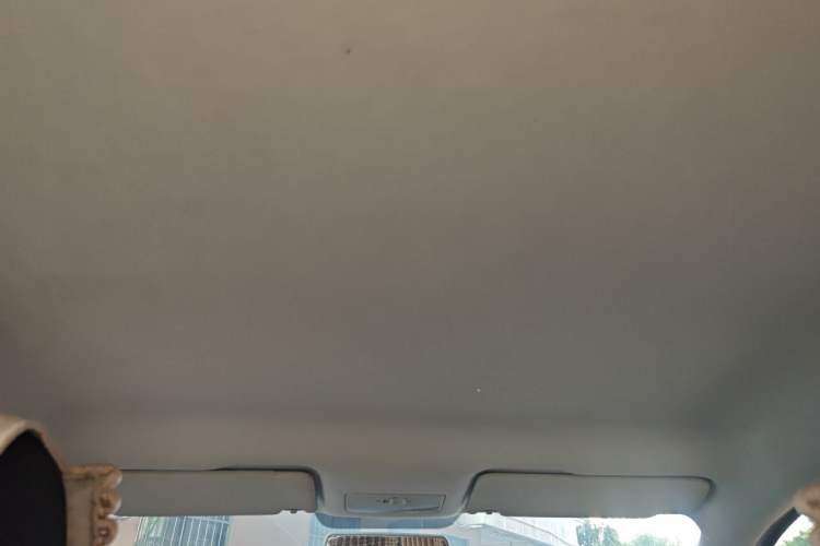 Used Volkswagen Jetta 2013 1.6L Automatic Fashion Model Headliner