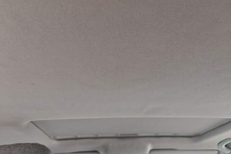 Used Volkswagen Jetta 2013 1.6L Manual Comfort Model Headliner